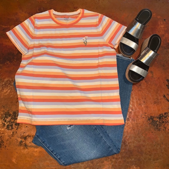 Madewell Tops - NWT Madewell Daisy Embroidered Tee